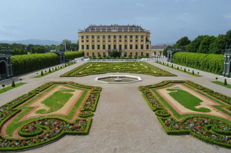Le château de Schönbrunn où évoluait Van Swieten auprès de Marie-Thérèse d'Autriche