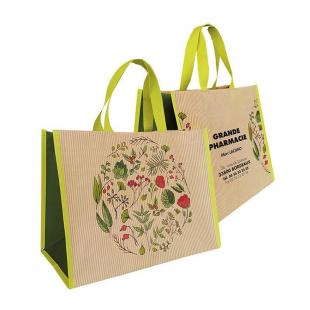 Les sacs réutilisables (Proébo - Promoplast) sont l'une des solutions proposées aux pharmaciens