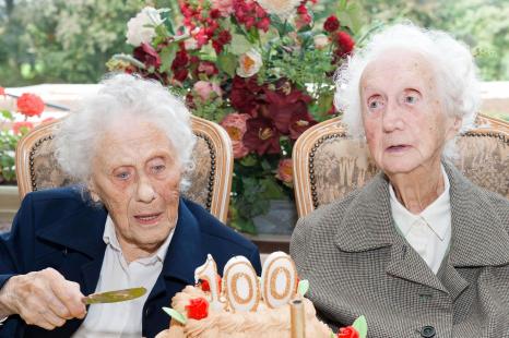 Le nombre de centenaires devrait atteindre les 3millions en 2050